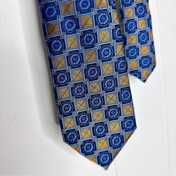 Jos A Bank Reserve Navy Blue & Gold/Bronze Geometric Tie - Picture 1 of 8